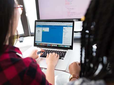 比亞迪2025年在塞浦路斯設(shè)歐洲總部：備案、注冊與稅務(wù)解析