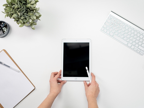 留學(xué)生注冊(cè)美國(guó)公司全流程：EIN、銀行開戶與身份影響詳解（2025版）