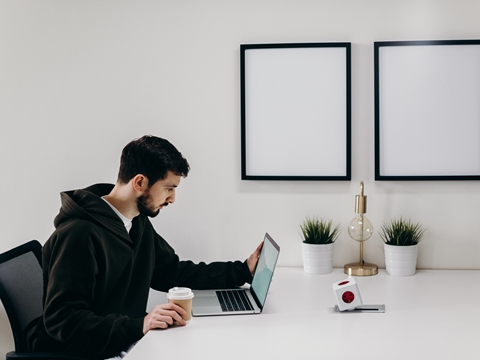 選擇深圳財(cái)務(wù)代理記賬公司的優(yōu)勢(shì)、費(fèi)用及注意事項(xiàng)