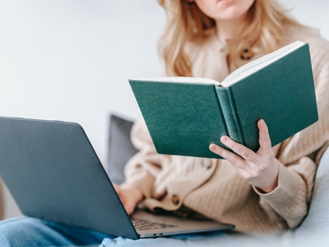 B1B2簽證續(xù)簽免面簽，這些條件你必須知道！