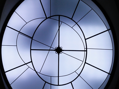 深圳個(gè)體戶注銷全攻略：流程與費(fèi)用詳解